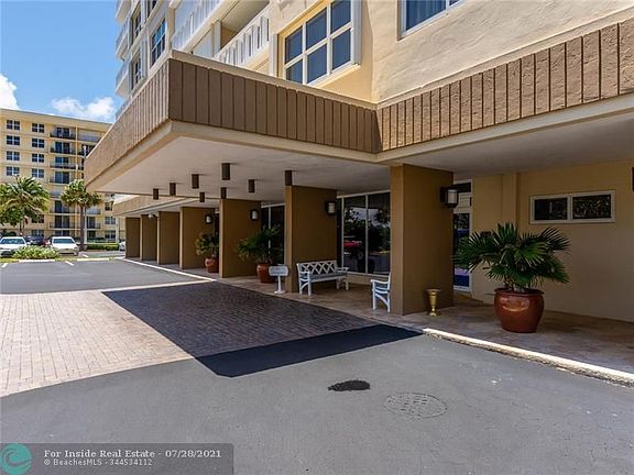 5th image of 1012 N Ocean Blvd APT 810