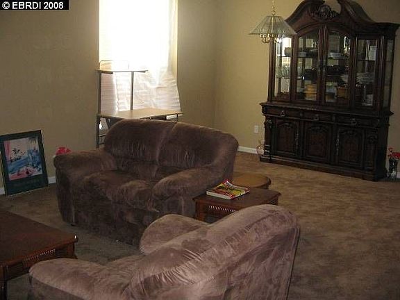 5th image of 1074 Muir Creek Dr
