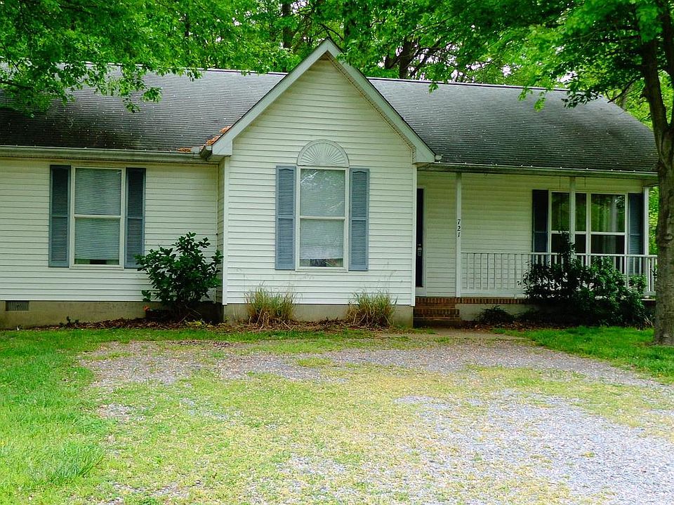1st image of 721 Cloverfields Dr