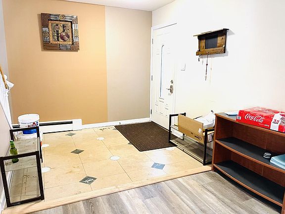 5th image of 32 Haskell Ln