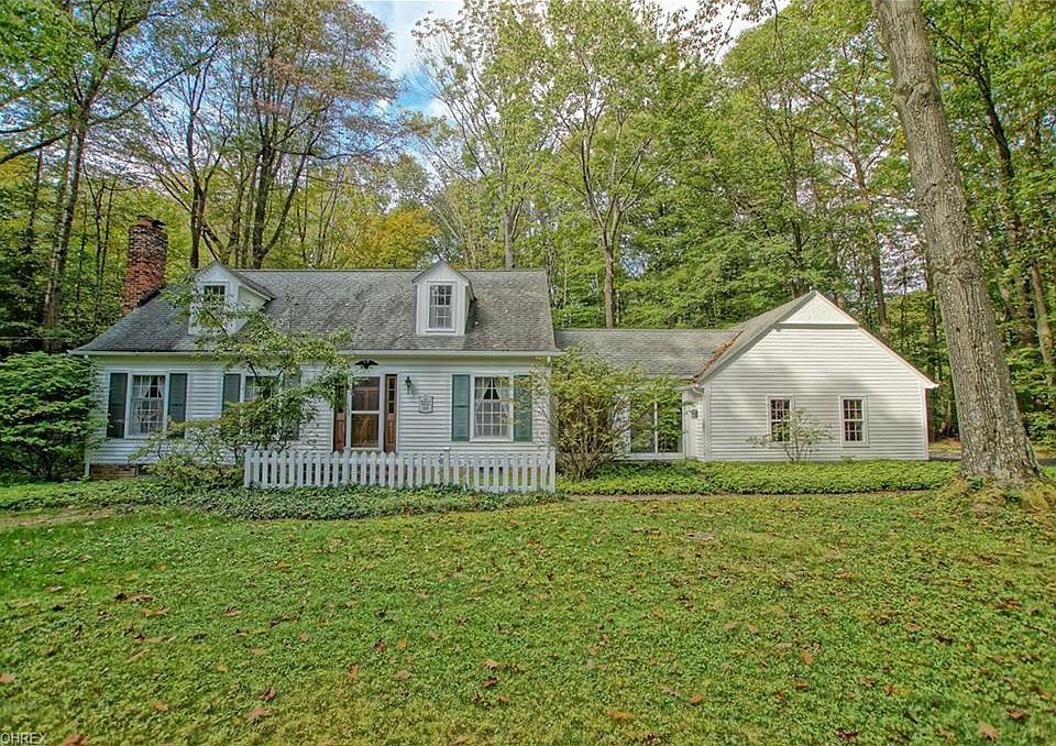 1st image of 55 Sterncrest Dr