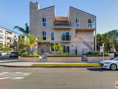 1103 S Westgate Ave APT 2, Los Angeles, CA, 90049