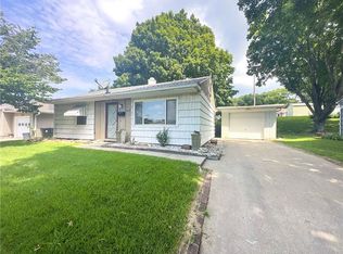 2205 Maple St, Saint Joseph, MO 64507