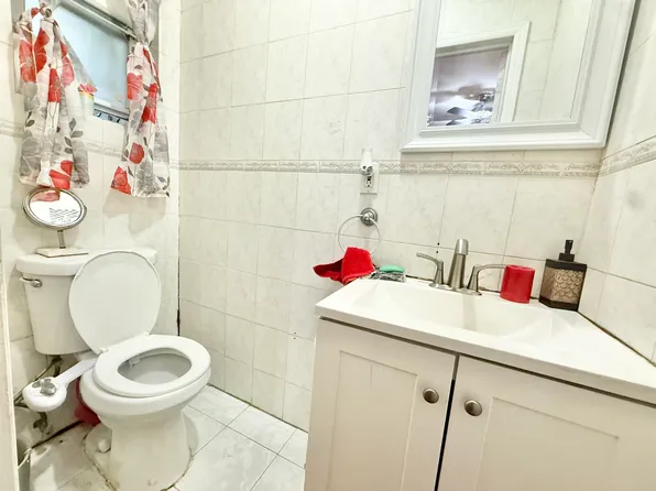 68 Brinkerhoff Street image 14 of 41