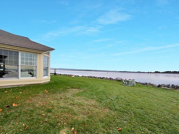 2nd image of 519 Marina Dr #519