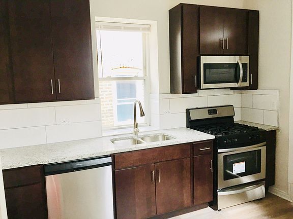 3rd image of 4830-32 N Drake Ave #4830-3