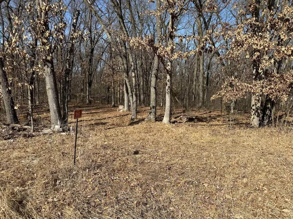 592 S Fawn Ave, Grand Marsh, WI 53936