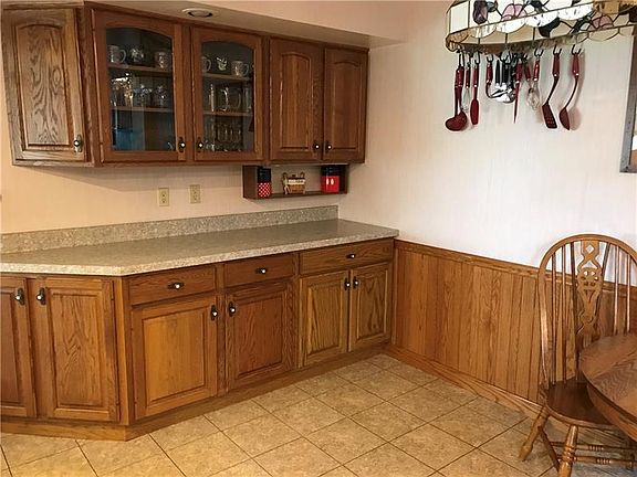 5th image of 5179 Tamarack Dr