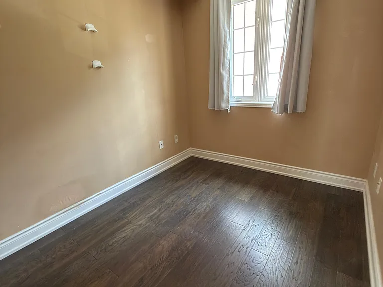 262 Saint Helens Ave #213 — Photo 11