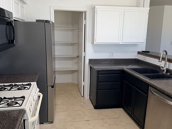 5th image of 11290 E 24th Pl