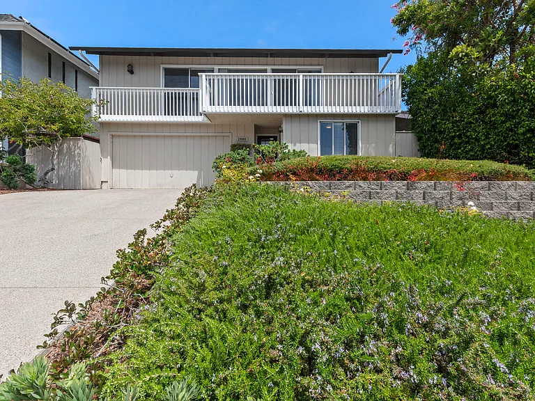 13981 Mercado Dr — Photo 2