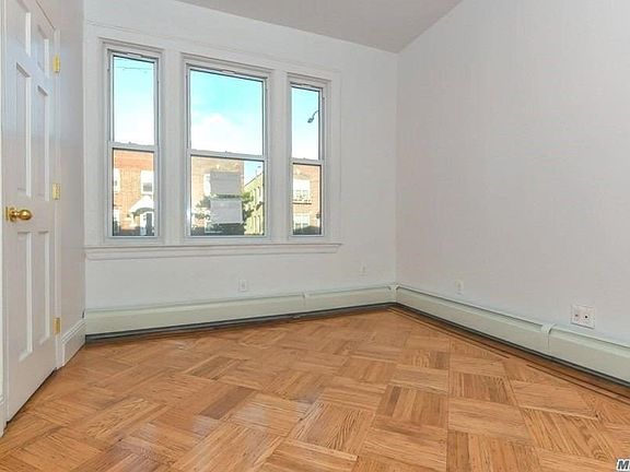 4th image of 5054 41st St