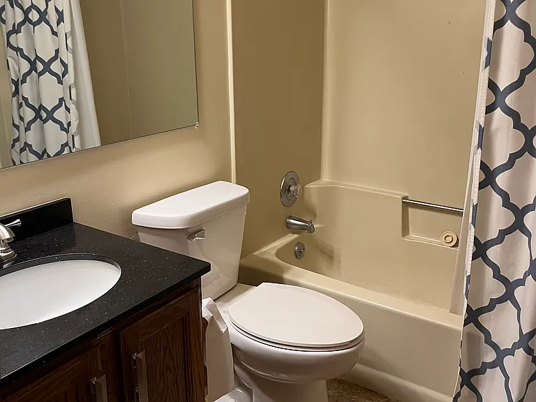 8621 Ryan Lake Dr NE — Photo 9