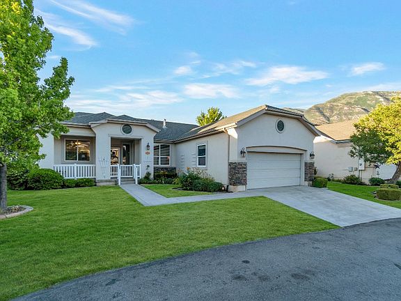 2nd image of 1476 W Renaissance Pl