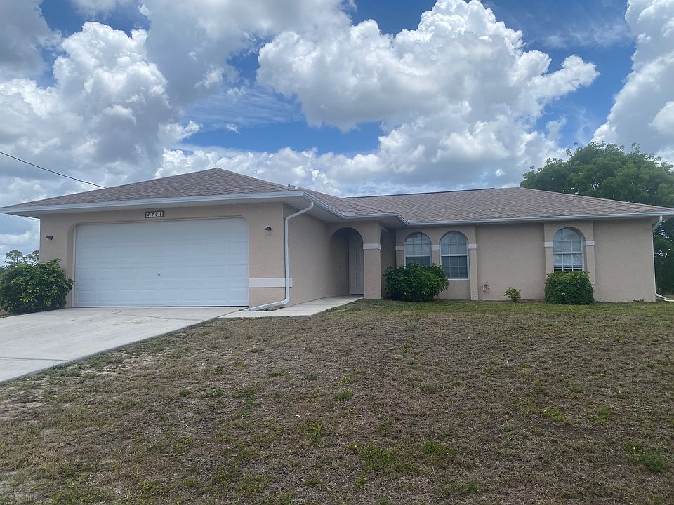 1st image of 4401 NE 22nd Pl