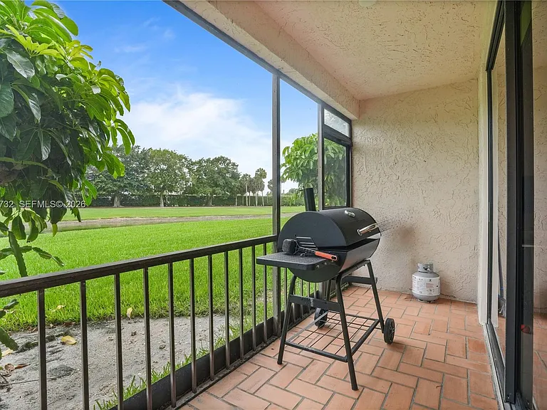 7758 La Mirada Dr #7758 — Photo 27