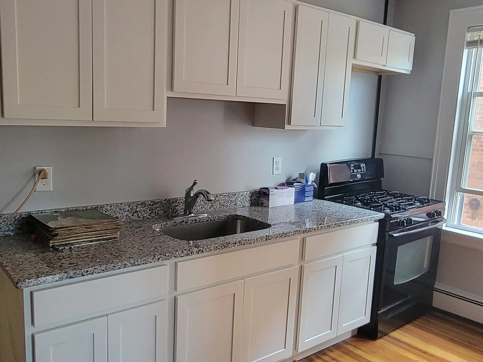 2 bed, 900 sqft, $1,500 — Photo 1