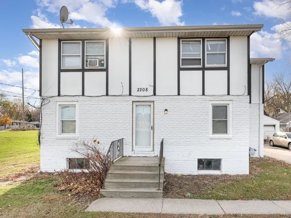 2208 Bay City Rd #2, Midland, MI 48642