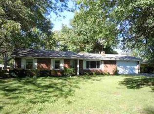 13904 W Raintree Ct, Daleville, IN 47334