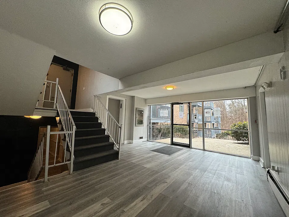 259-279B59 Oakville Ave #B59
