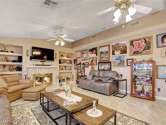 4th image of 1641 Equestrian Dr