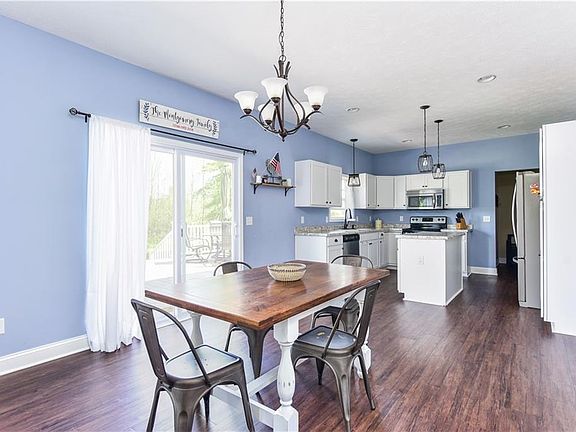 3rd image of 1346 Sageberry Dr