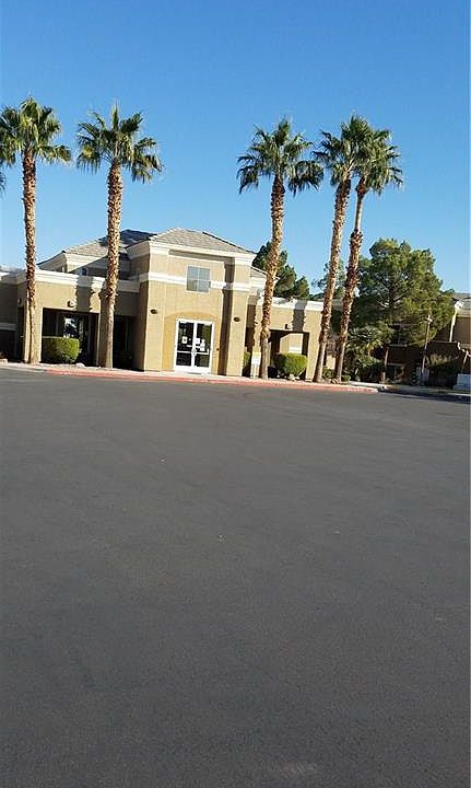 2nd image of 8070 W Russell Rd Unit 2048