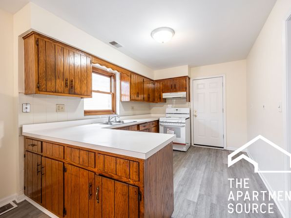 6325 W Fullerton Ave #2