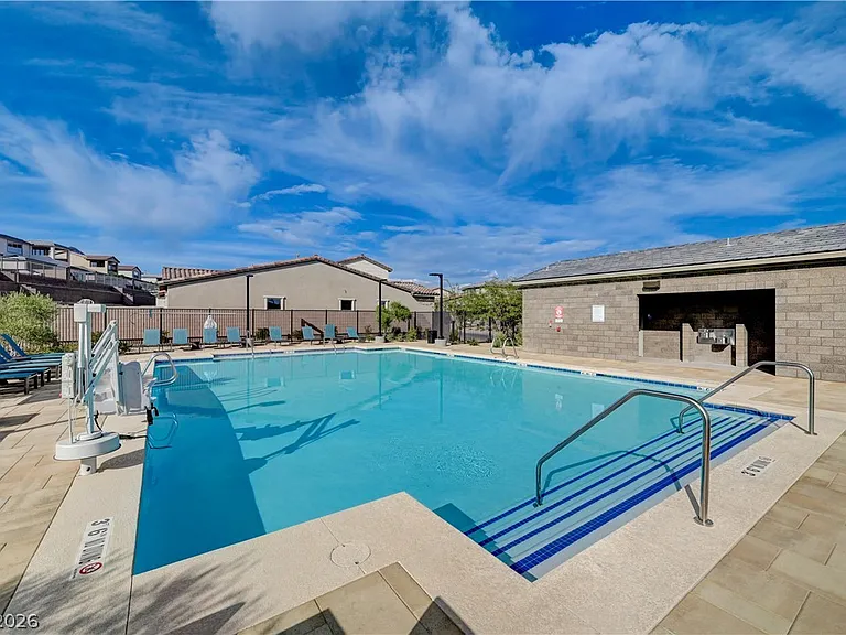 11803 Giroma Ave — Photo 45