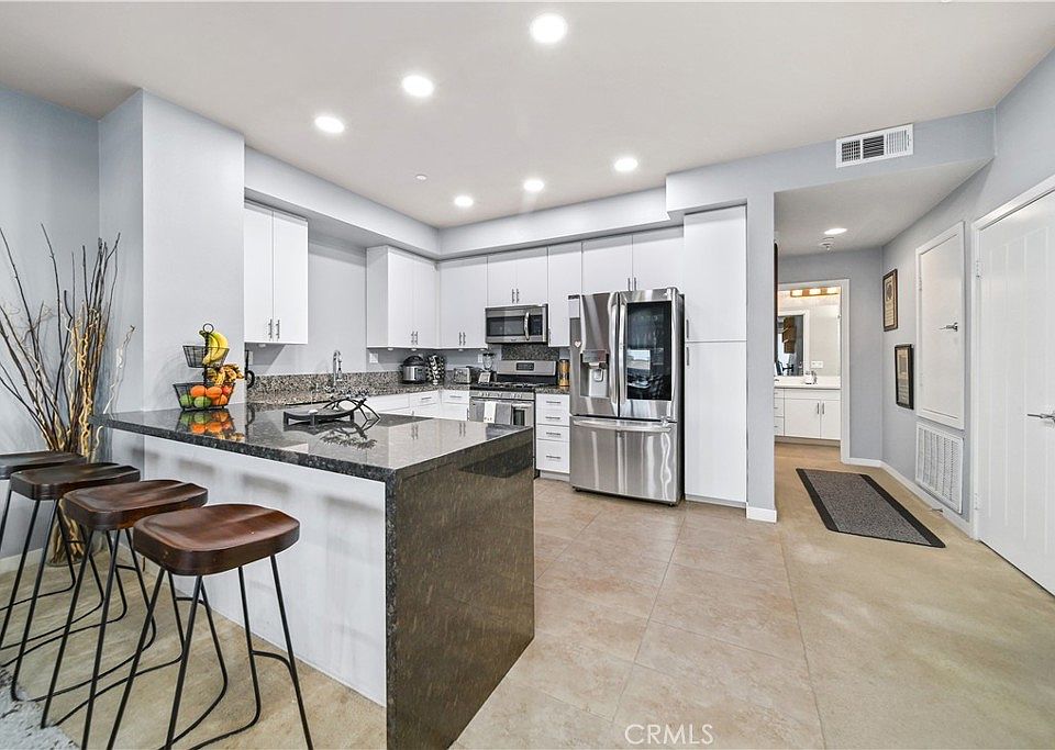 1st image of 801 S Anaheim Blvd Unit 106