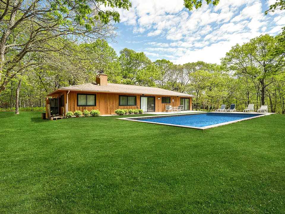 28 Wildflower Rd