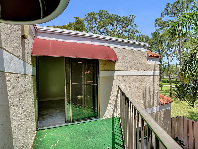 4260 Village Dr #D — Photo 21