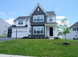 245 Hollyhock Dr, Manchester, PA 17345