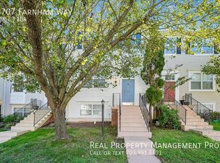 8707 Farnham Way, Bristow, VA 20136