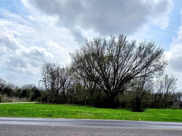 515 408th Spur, Navasota, TX 77868