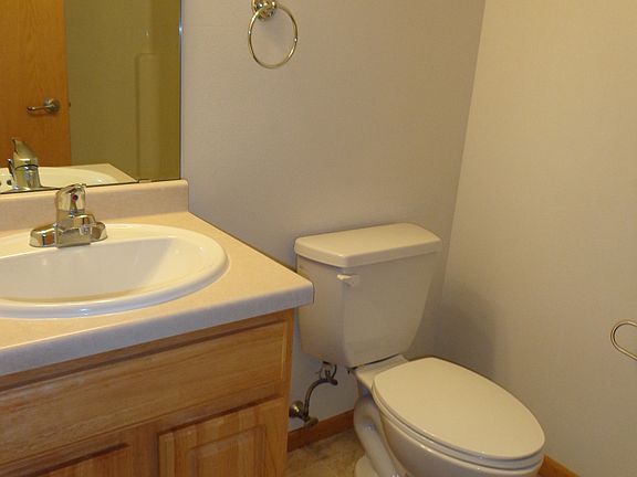 3rd image of 814 37th Ave S APT 2