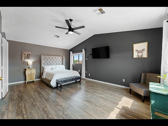 4th image of 11537 W Olive Dr