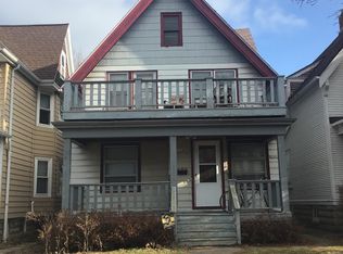 3260 N Newhall St, Milwaukee, WI 53211