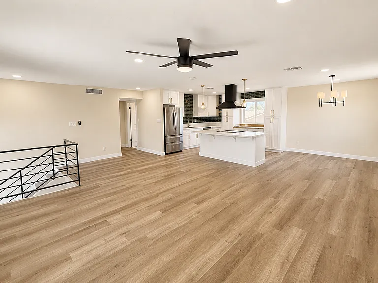 3459 W Evans Dr — Photo 4