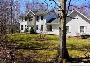 284 Tiffany Ln, Bristol, CT 06010