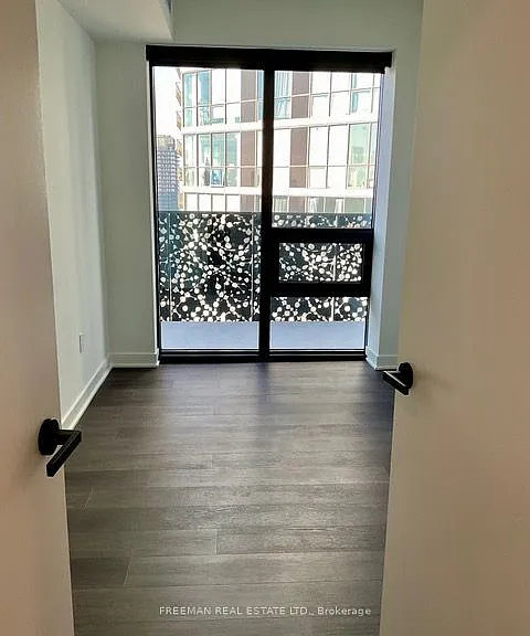55 Charles St E #3706 — Photo 7