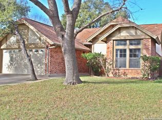 7611 Dyewood, San Antonio, TX 78249