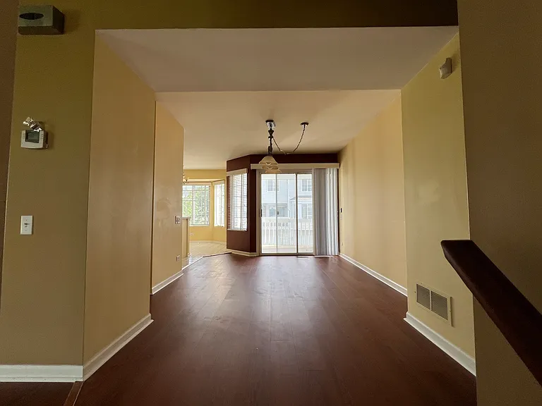 1760 Middlebury Dr #1760 — Photo 3