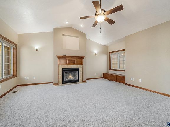 2nd image of 8125 S Seven Oaks Dr