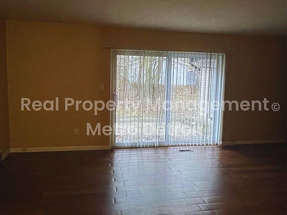 2nd image of 29822 Rock Creek Dr