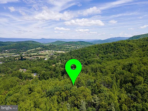 2nd image of 1097 Balkamore Hill Rd