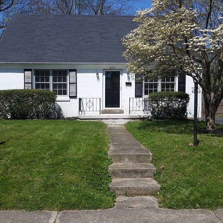 1st image of 2317 Maplewood Dr