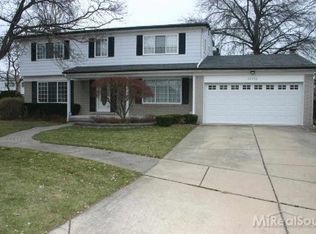 30720 Lund Ave, Warren, MI 48093