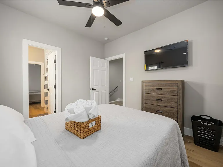 2409 Dolly Wright St #B — Photo 23