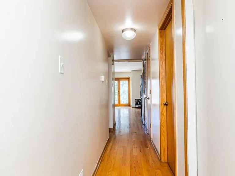 814 S Miller St #1S — Photo 6